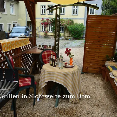 Im Herzen Der Altstadt Von Naumburg-saale